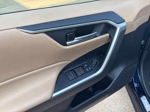 Used 2025 Toyota RAV4 XLE Premium FWD image 14