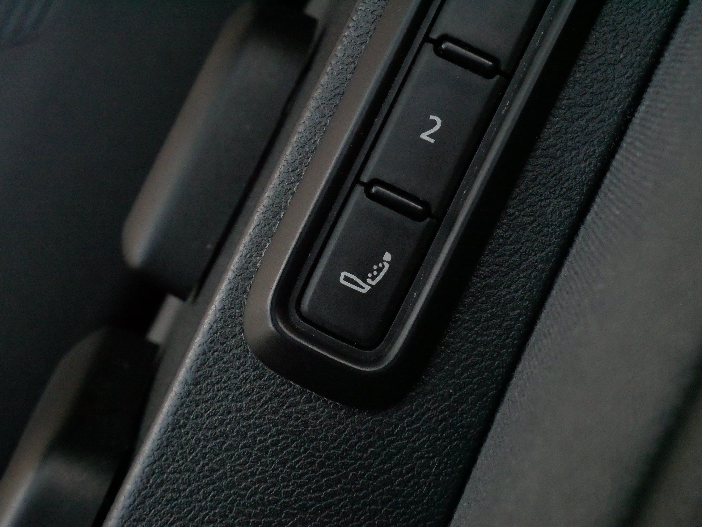 Certified 2023 Volkswagen ID.4 Pro S AWD/4WD image 33
