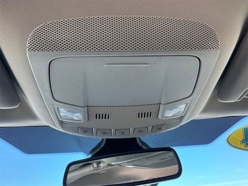 Used 2024 Ford Edge SEL image 18