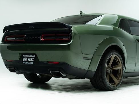 Used 2019 Dodge Challenger R/T Scat Pack w/ Widebody Package image 15