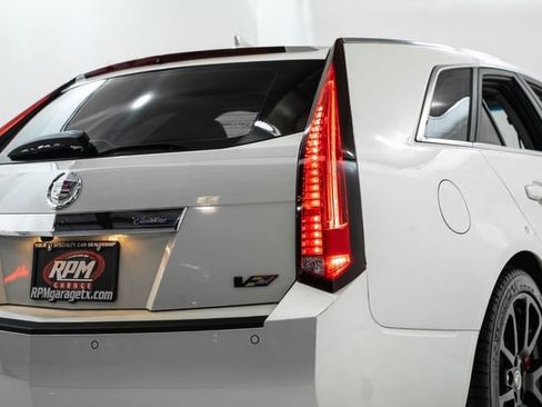 Used 2014 Cadillac CTS V w/ Wood Trim Package image 11