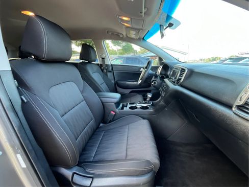 Used 2019 Kia Sportage LX FWD image 21