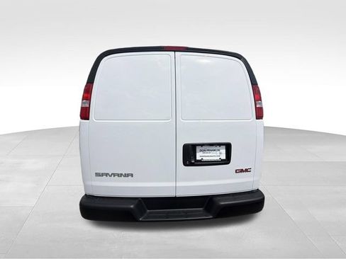 New 2026 GMC Savana 2500 w/ Driver Convenience Package RWD image 7