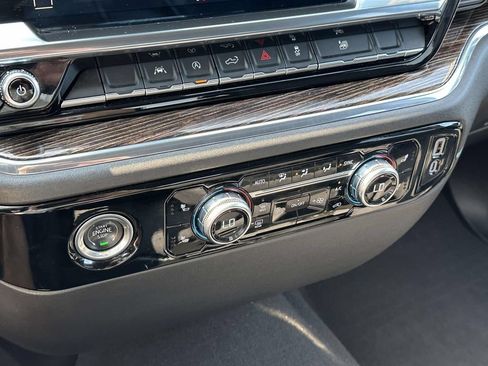 Certified 2024 GMC Sierra 1500 Elevation AWD/4WD image 31