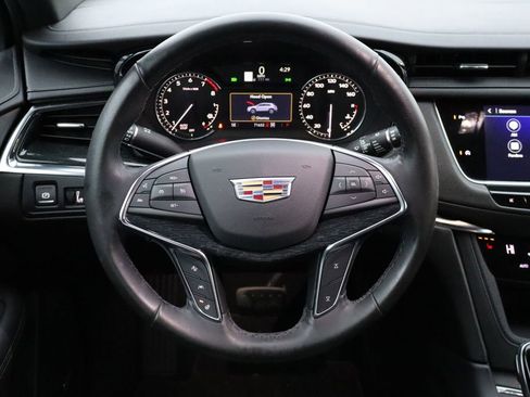 Used 2021 Cadillac XT5 Premium Luxury image 21