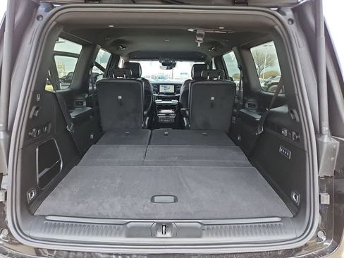 New 2026 Jeep Grand Wagoneer Limited AWD/4WD image 32