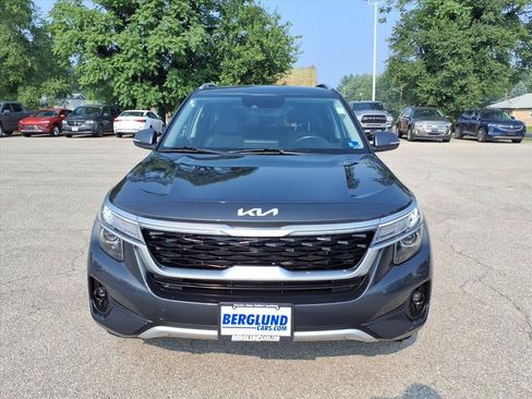 Used 2022 Kia Seltos S FWD image 9