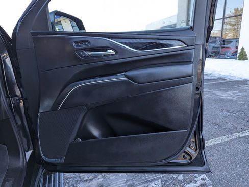Used 2023 Cadillac Escalade V image 35