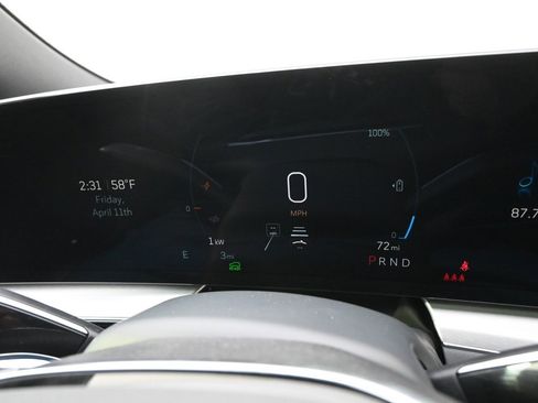 New 2025 Cadillac Lyriq Sport image 25