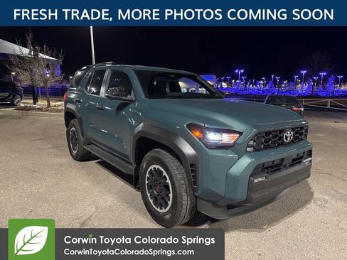 Used 2025 Toyota 4Runner TRD Off-Road Premium image 1