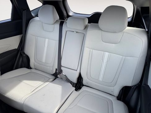 Used 2025 Hyundai Tucson SEL image 13