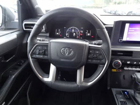 Used 2024 Toyota Tacoma SR5 AWD/4WD image 11