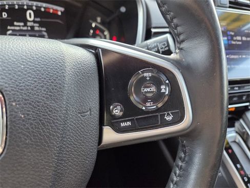Used 2020 Honda CR-V Touring image 37