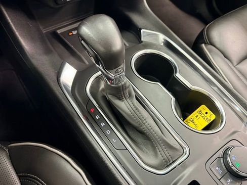 Certified 2021 Chevrolet Traverse High Country image 19