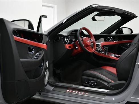 Used 2023 Bentley Continental GT S AWD/4WD image 31
