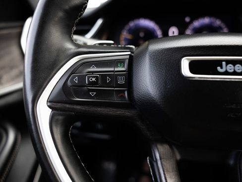 Used 2021 Jeep Grand Cherokee L Limited image 14