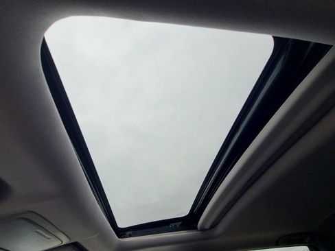 Used 2022 Honda CR-V EX-L image 26