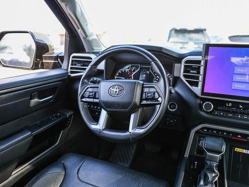 Used 2022 Toyota Tundra Limited image 15
