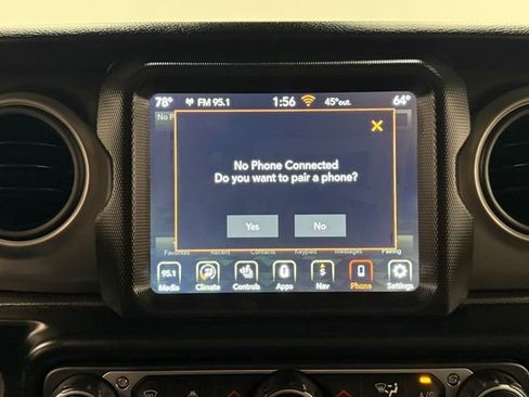 Used 2021 Jeep Wrangler Sport S image 28