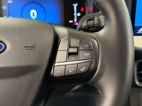 Used 2025 Ford Maverick XLT w/ XLT Luxury Package FWD image 15