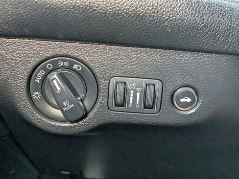 Used 2019 Dodge Challenger GT w/ Cold Weather Group image 27