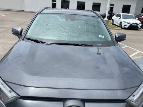 Used 2024 Toyota RAV4 XLE AWD/4WD image 3