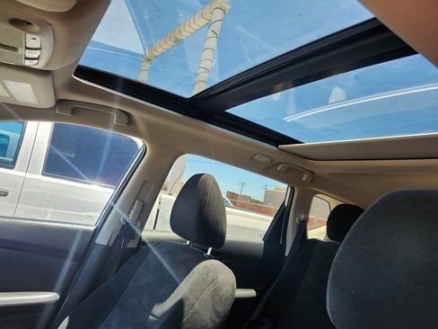 Used 2015 Nissan Rogue SV w/ SV Moonroof Package AWD/4WD image 29