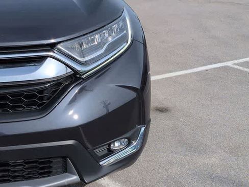 Used 2019 Honda CR-V Touring image 11
