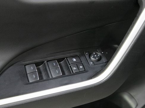 Used 2024 Toyota RAV4 XSE AWD/4WD image 22
