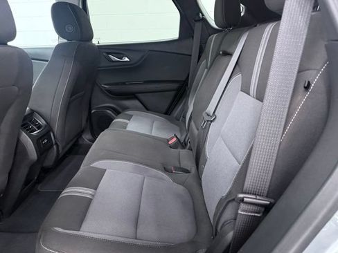 Used 2025 Chevrolet Blazer LT FWD image 22