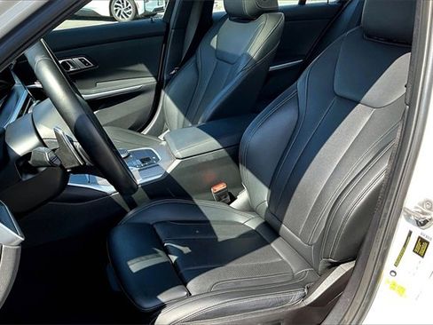 Used 2023 BMW M340i w/ Shadowloine Package image 27