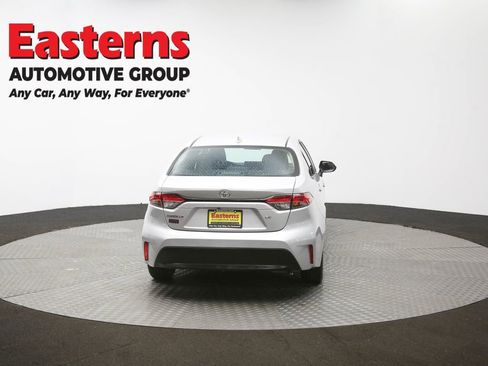 Used 2024 Toyota Corolla LE image 36