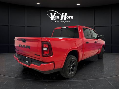 Used 2025 RAM 1500 Big Horn AWD/4WD image 7