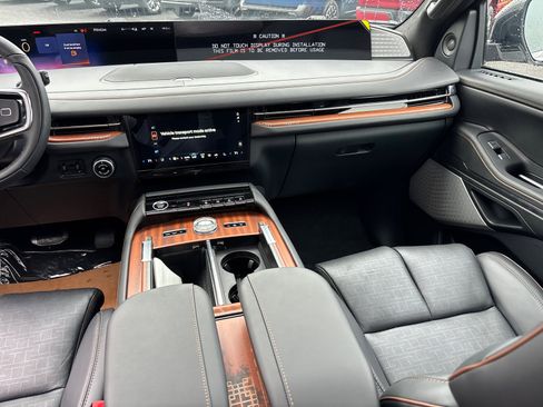 New 2026 Lincoln Navigator L Black Label AWD/4WD image 31