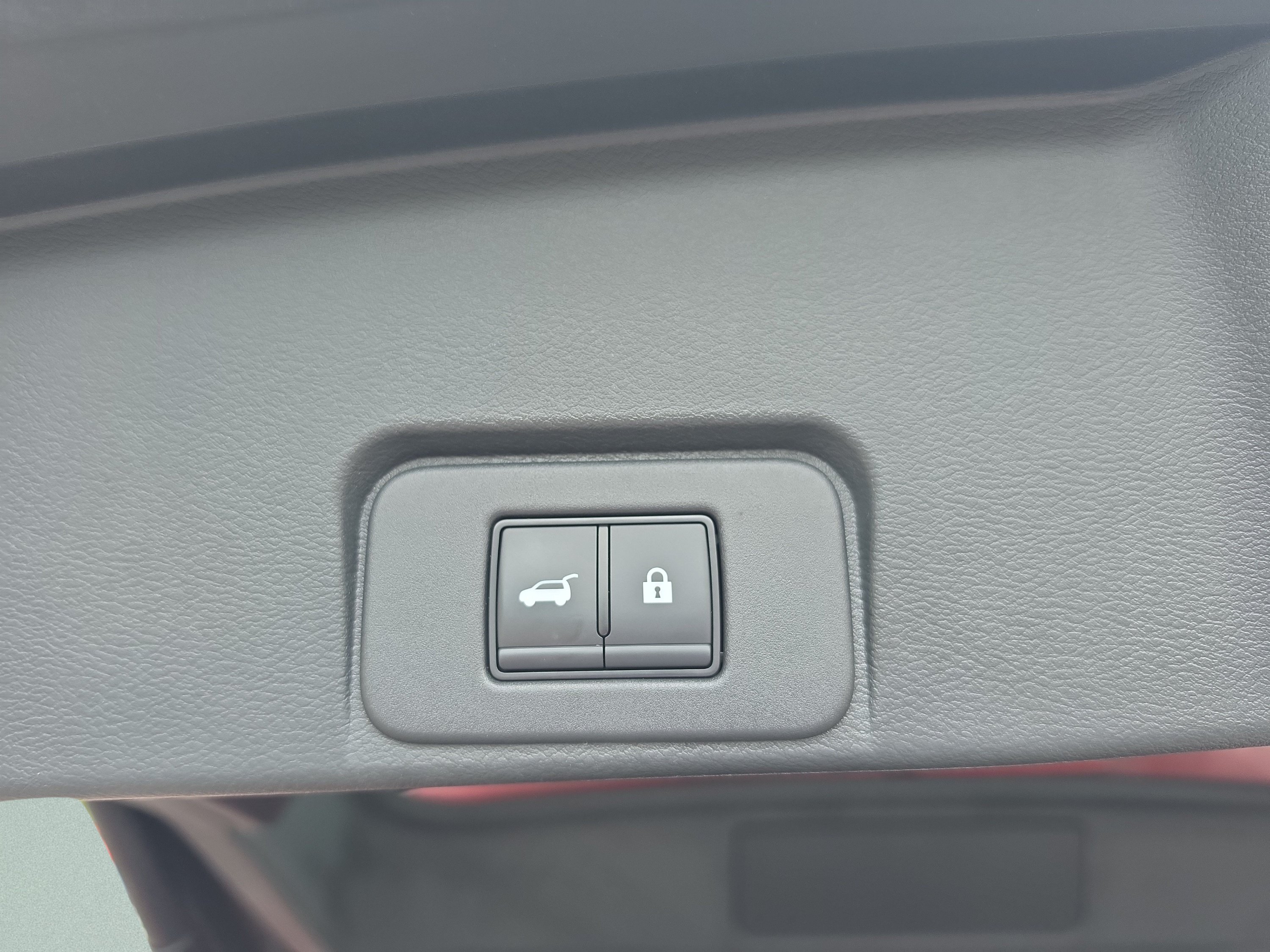 Used 2023 Nissan Rogue SV w/ SV Premium B Package AWD/4WD image 12
