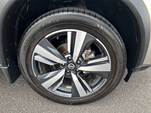 Used 2021 Nissan Rogue SL w/ Premium Package AWD/4WD image 8