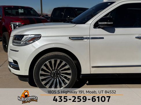 Used 2019 Lincoln Navigator Reserve w/ Cargo Package image 12