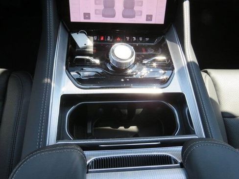 New 2023 Jeep Grand Wagoneer 4WD w/ Convenience Group III image 21