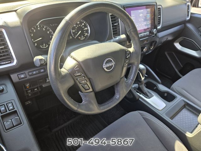 Used 2022 Nissan Frontier SV AWD/4WD image 14