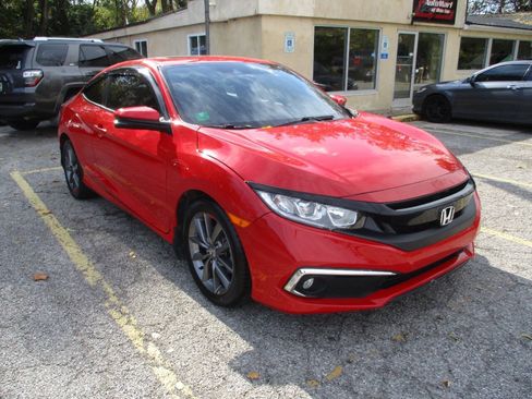 Used 2019 Honda Civic EX image 4