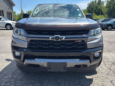 Used 2021 Chevrolet Colorado Z71 w/ LPO, Tonneau and Step Package AWD/4WD image 2