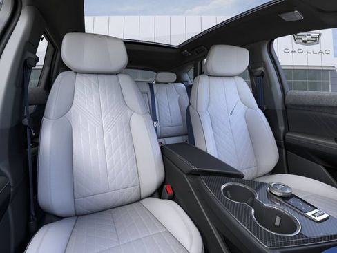 New 2026 Cadillac Optiq V w/ Carbon Fiber Package AWD/4WD image 16