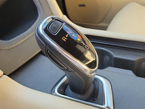 Used 2018 Cadillac XT5 FWD w/ LPO, Wheel Lock Package image 65