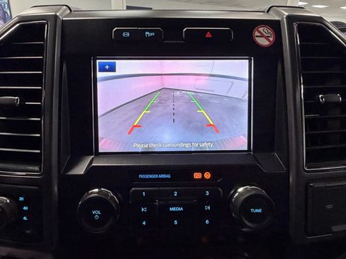 Used 2022 Ford F250 XLT AWD/4WD image 30