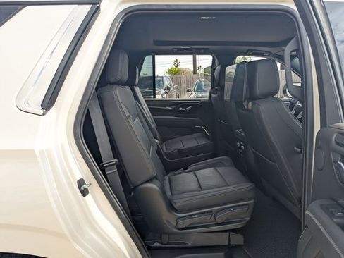 Used 2021 GMC Yukon Denali w/ Denali Ultimate Package image 17