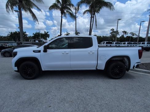 Used 2024 GMC Sierra 1500 Elevation RWD image 8