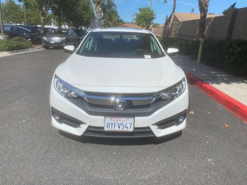 Used 2016 Honda Civic EX-T image 3
