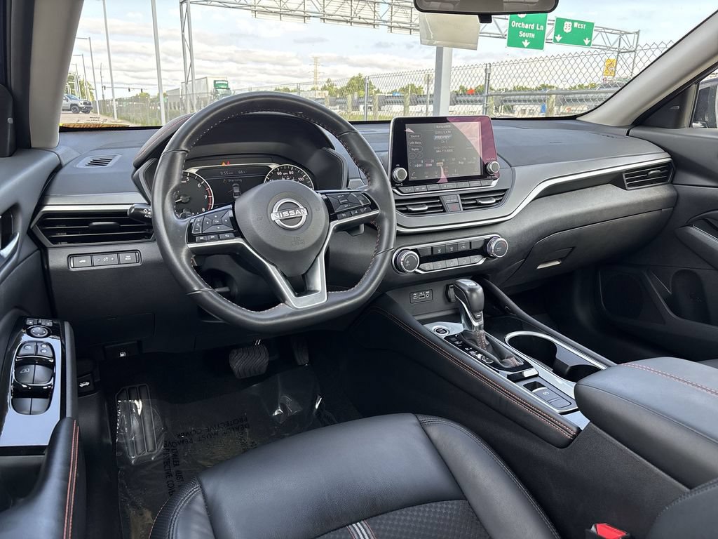 Certified 2024 Nissan Altima 2.5 SR AWD/4WD image 18