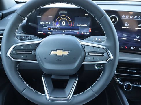New 2027 Chevrolet Traverse LT w/ Driver Confidence Package AWD/4WD image 7