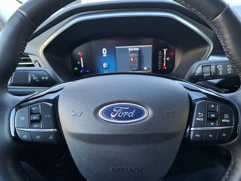 Used 2024 Ford Escape Active w/ Cold Weather Package image 18